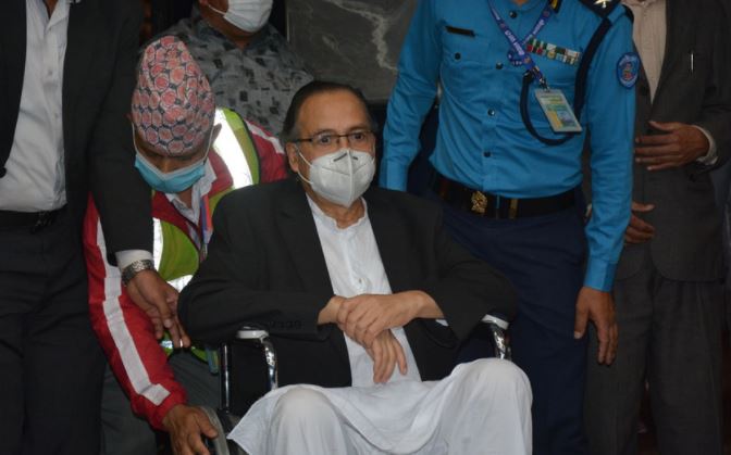 नेता खनालले मिर्गौला दाता,चिकित्सक र सरकारलाई लाई दिए धन्यवाद, कसले दियो मिर्गौला  ?