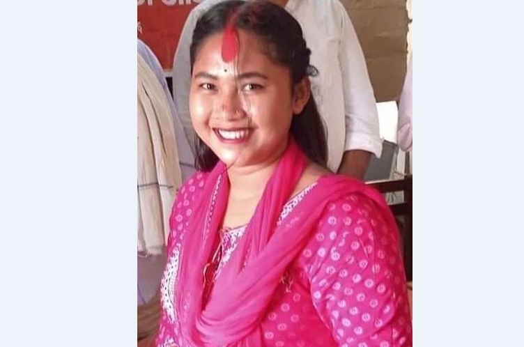 एमालेले सार्‍यो युवाहरूलाई अघि : लुम्बिनीकी १९ बर्षिया झरना बनिन् सचिव