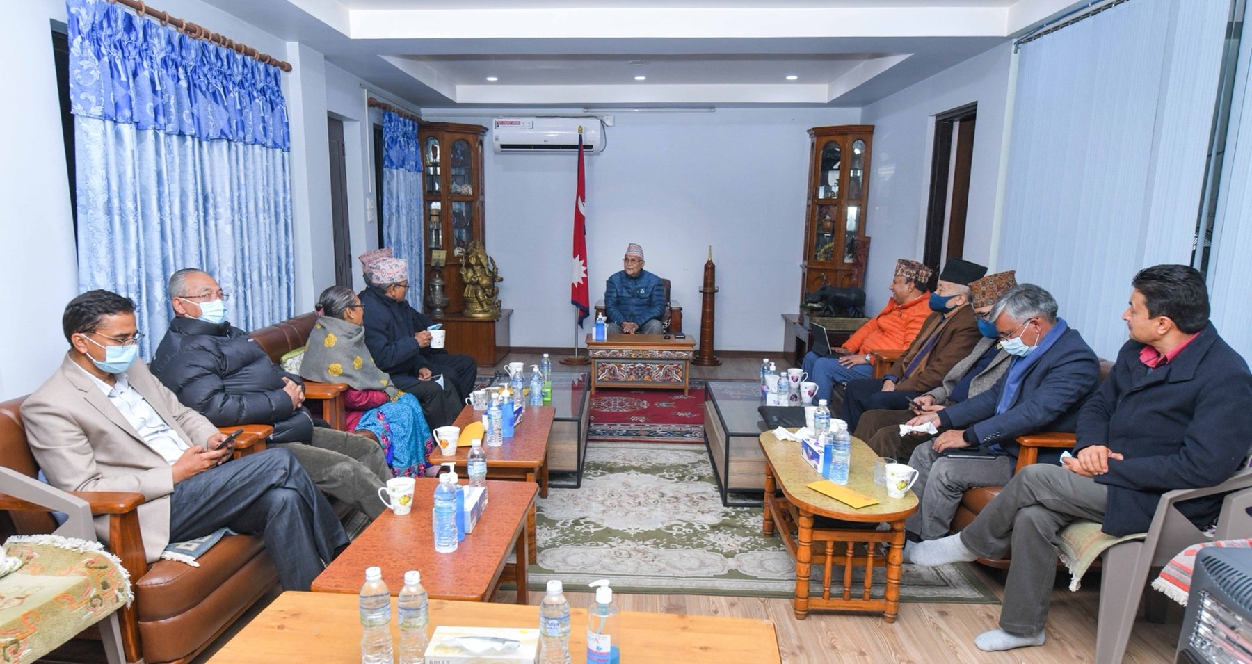 माओवादी केन्द्रको केन्द्रीय समिति बैठक आज, एमालेले बोलायो सचिवालय बैठक