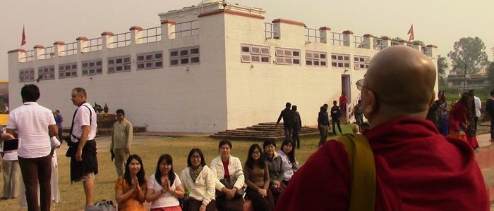 लुम्बिनीमा पर्यटकलाई स्वागत