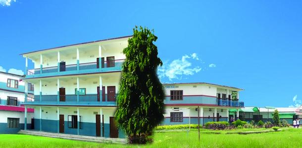 अस्पताललाई सुक्षा सामग्री सहयोग