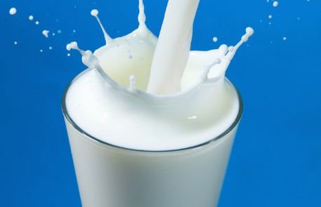 के दूध पिउनाले हड्डी साँच्चिकै बलियो हुन्छ ?
