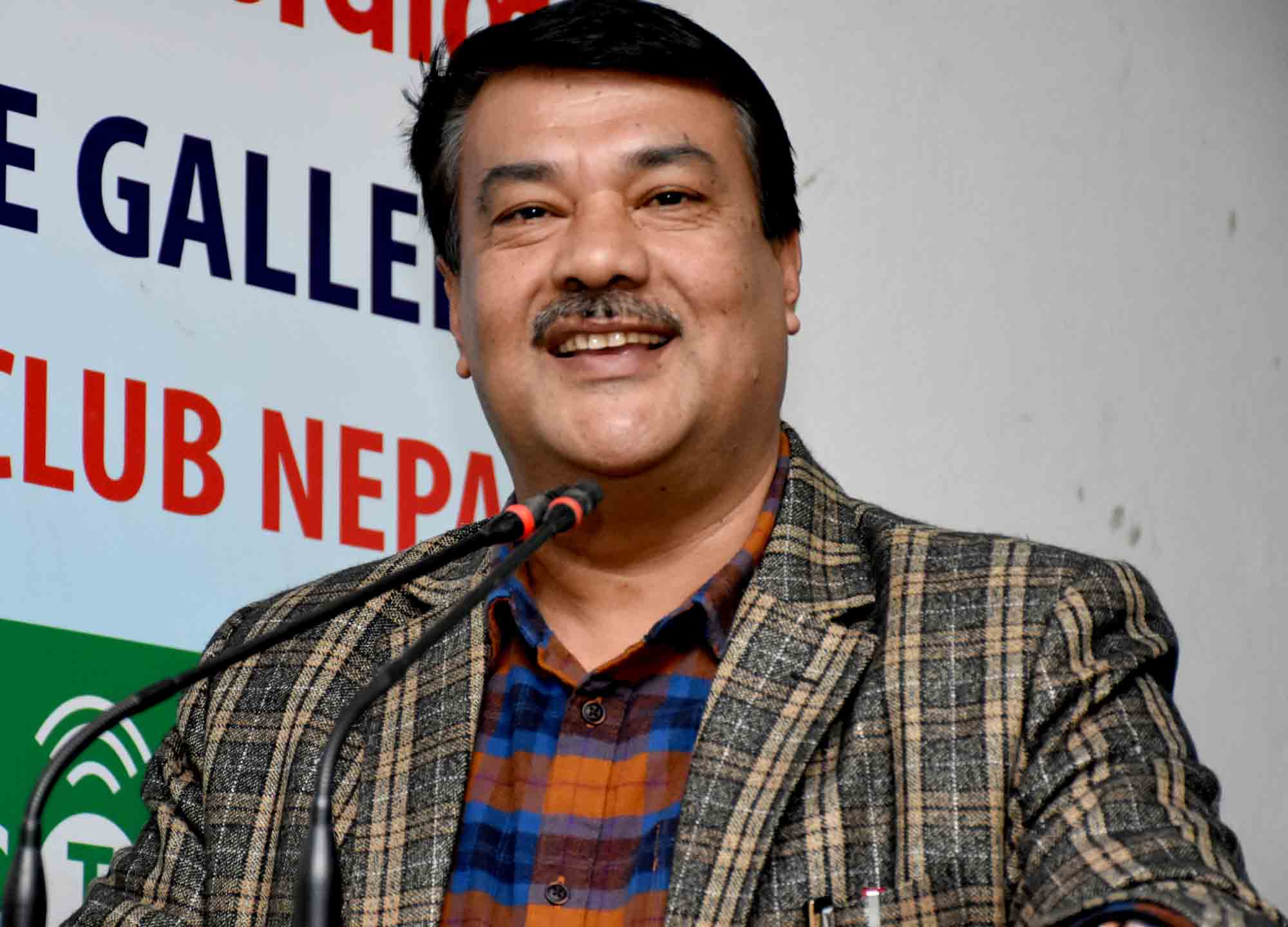केपी ओलीले १० अर्ब कमिसन खाएर एनसेललाई ६२ अर्व कर छुट दिए : मीन विश्वकर्मा