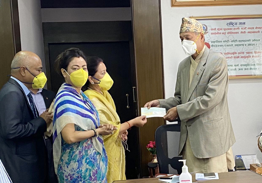 कोरोना कोषमा नेशनल लाइफले दियो ५१ लाख