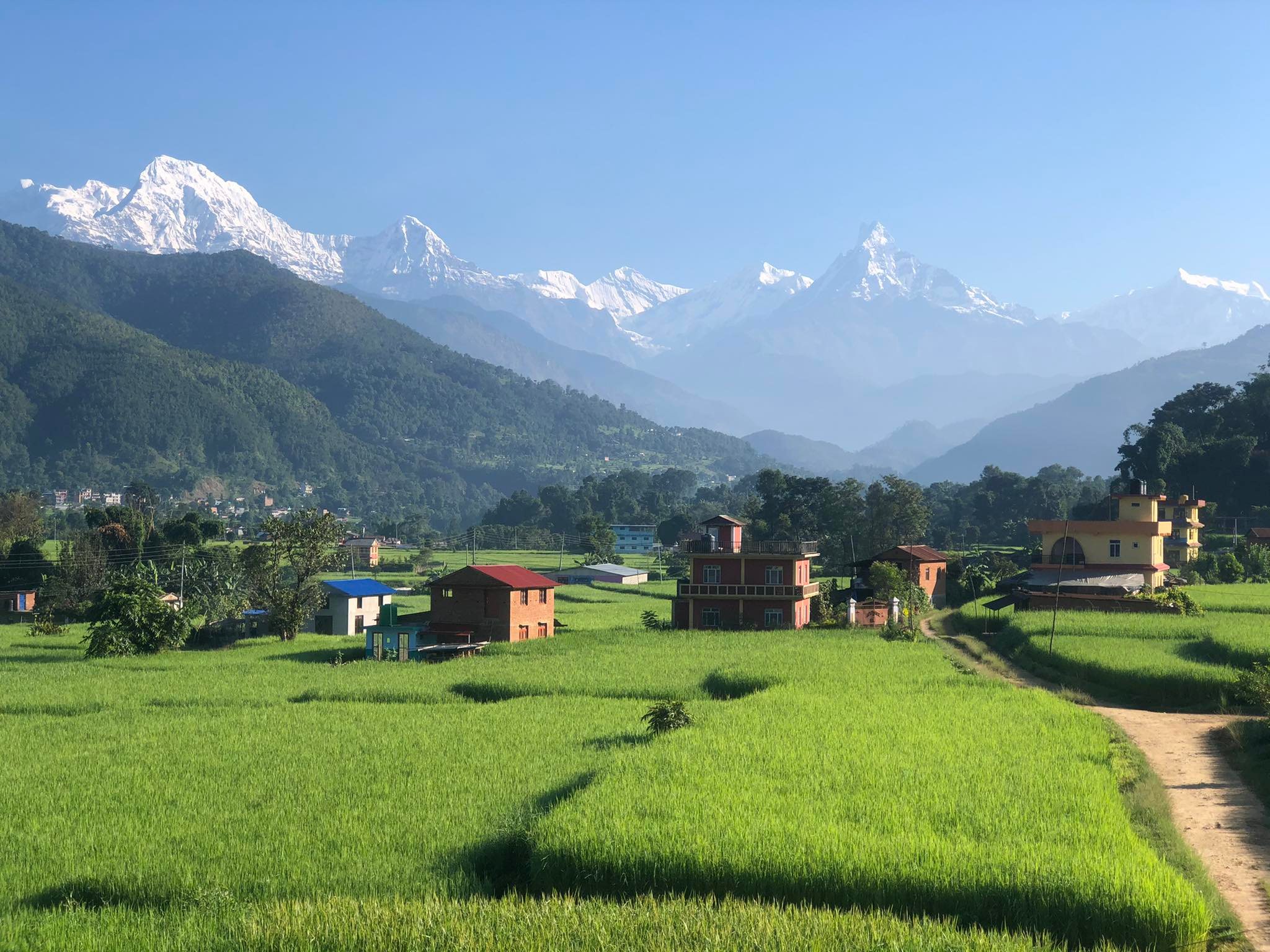 आहा ! धौलागिरी र माछापुच्छ्रे हिमाल