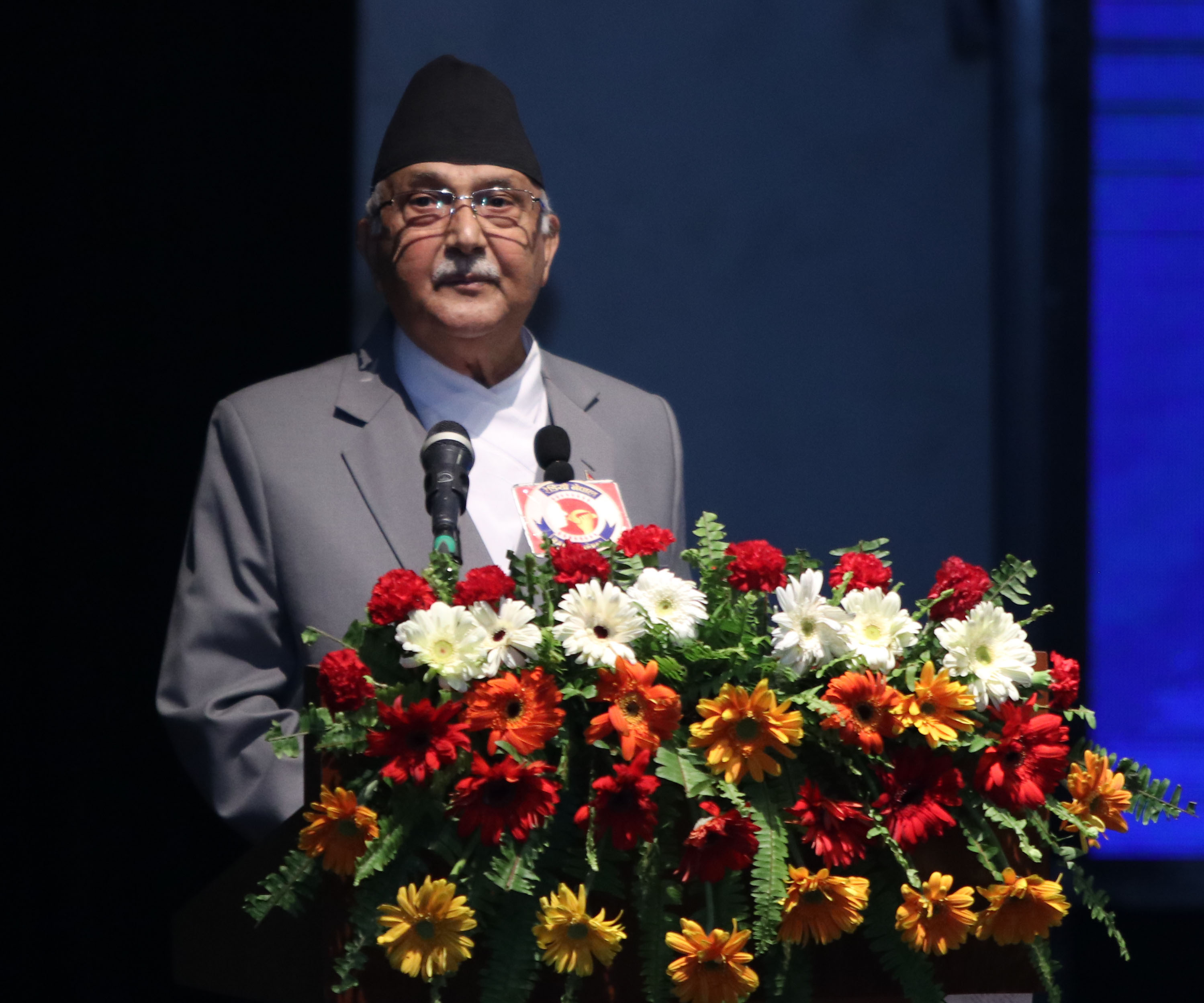 'आगामी निर्वाचन अगाडि नै सबै जनतालाई खोप उपलब्ध गराउने प्रयासमा जुटेका छौँ: प्रधानमन्त्री
