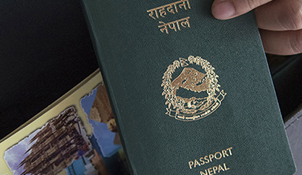 राहदानी बनाउन तीन महिना