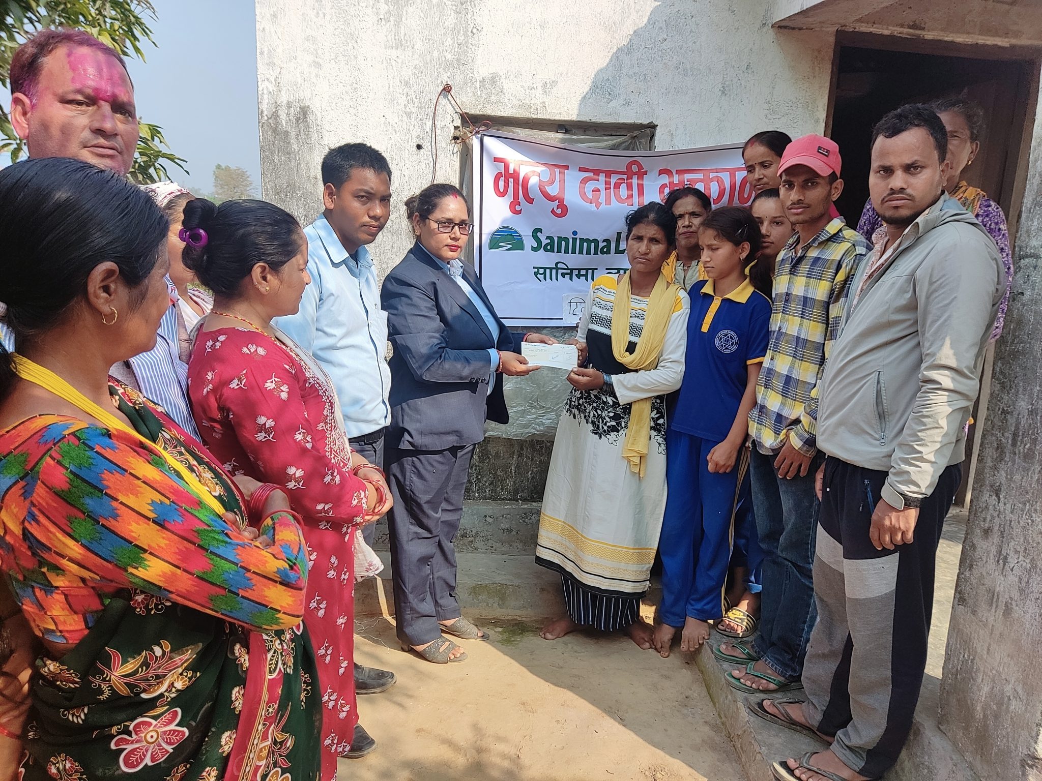 सानिमा लाइफद्धारा २ लाख मृत्यु दाबी रकम भुक्तानी