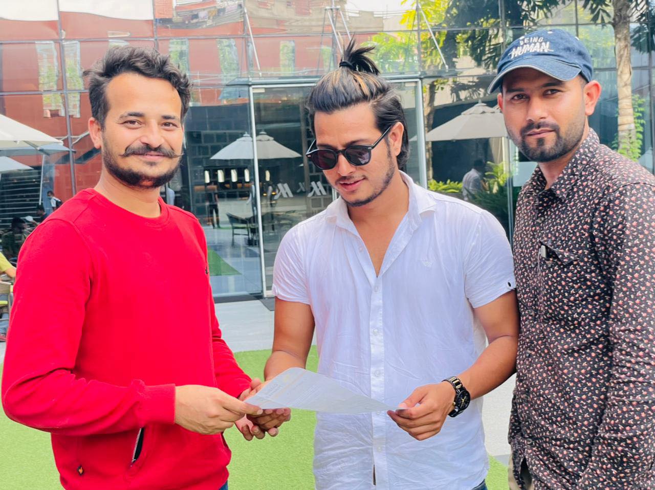 ‘एक्स ९’ मा कलाकारको लाइनअप निकै बलियो बन्दै, राजपछि पुष्प खड्का पनि फिल्ममा जोडिए