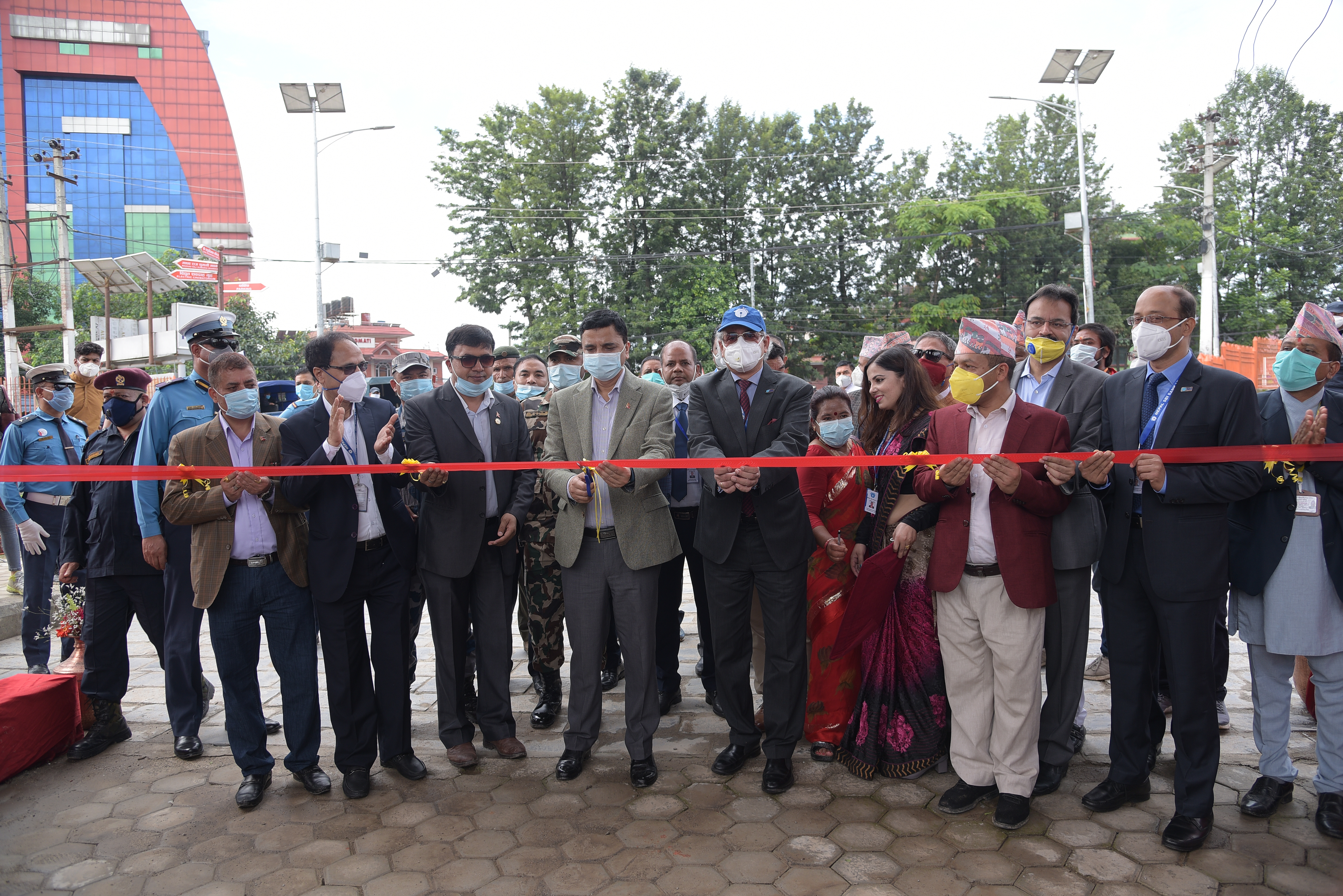 नेपाल एसबिआई बैंकद्वारा पशुपतिनाथ कलात्मक दक्षिणद्वार निर्माण