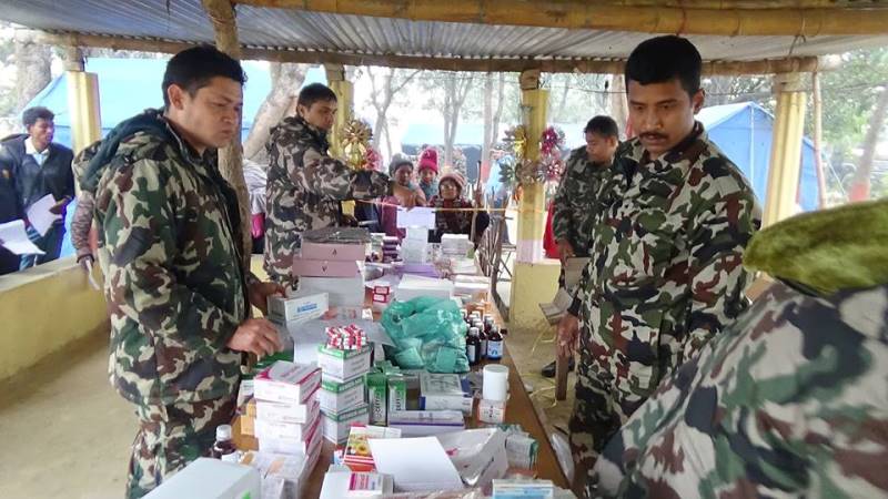 बैतडीमा नेपाली सेनाको निःशुल्क स्वास्थ्य शिविर