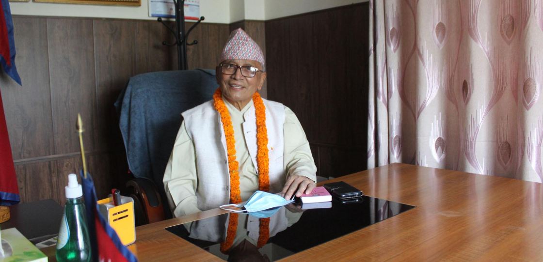 लुम्बिनी प्रदेश प्रमुख शेरचनले गरे पदभार ग्रहण, जनताको जीवनस्तर उठाउने पहिलो प्राथमिता