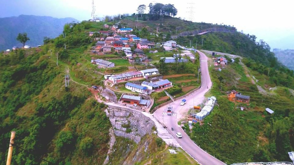 सिन्धुलीमा एकै घरका १६ जना सम्पर्कविहीन