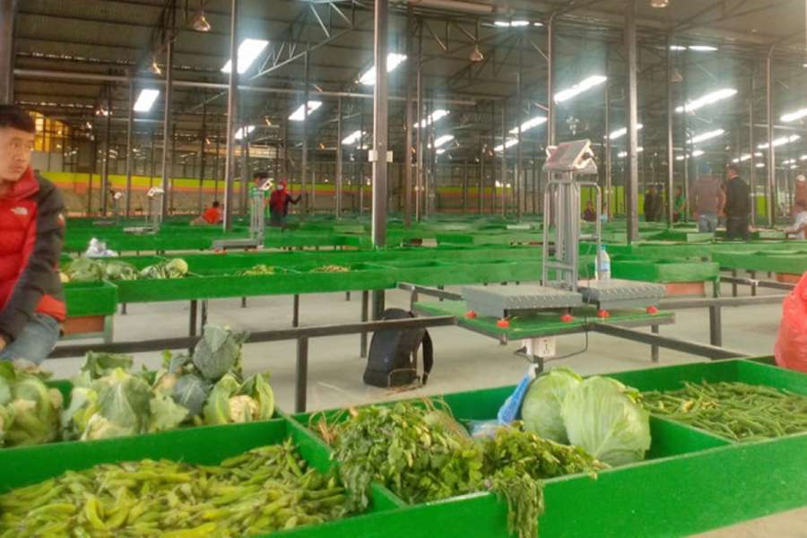 २८ करोडको लगानीको कृषि तरकारी थोक बजारको शिलान्यास