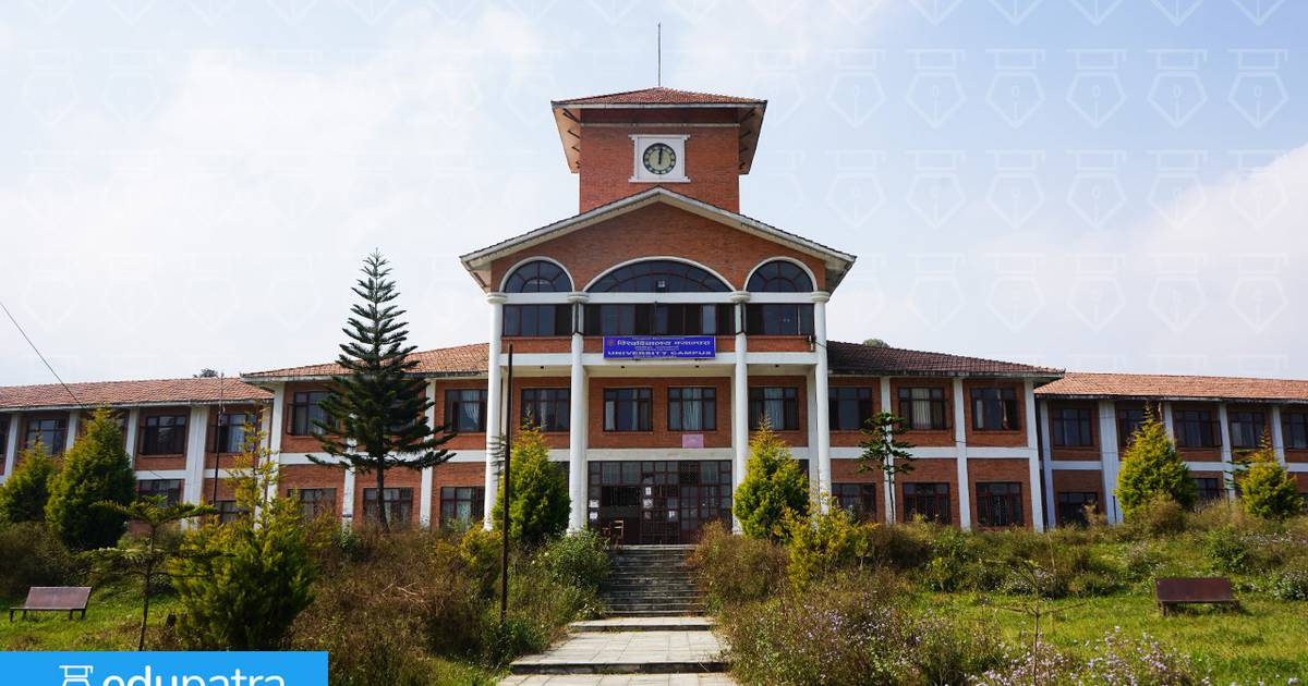 त्रिविका काम घरबाट