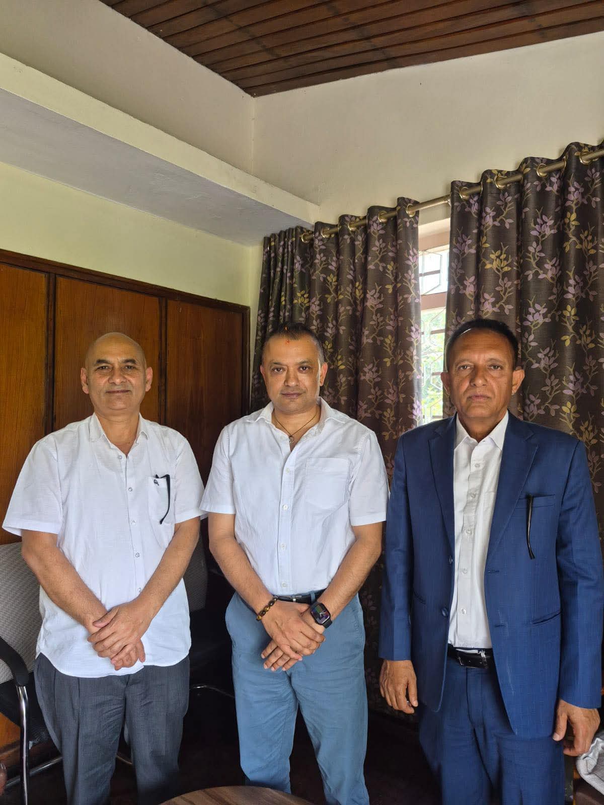 सभापति गगन थापासँग भेटेपछि कांग्रेस नेता भट्टराईले भने– पार्टीभित्र एकताको सम्भावना बढेको छ