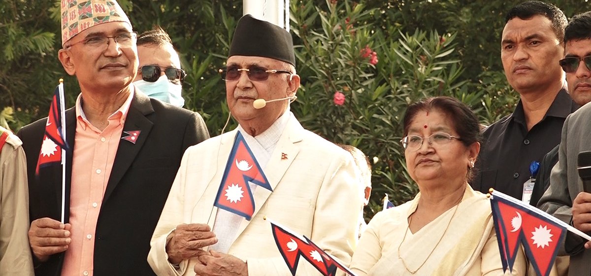 सेल्फी खिच्दै केपी ओलीले के भने ?