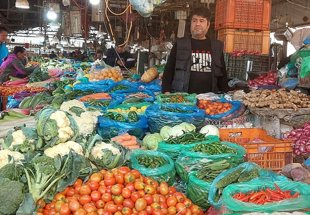 यस्तो छ आज सागसब्जी र फलफूलको थोक मूल्य