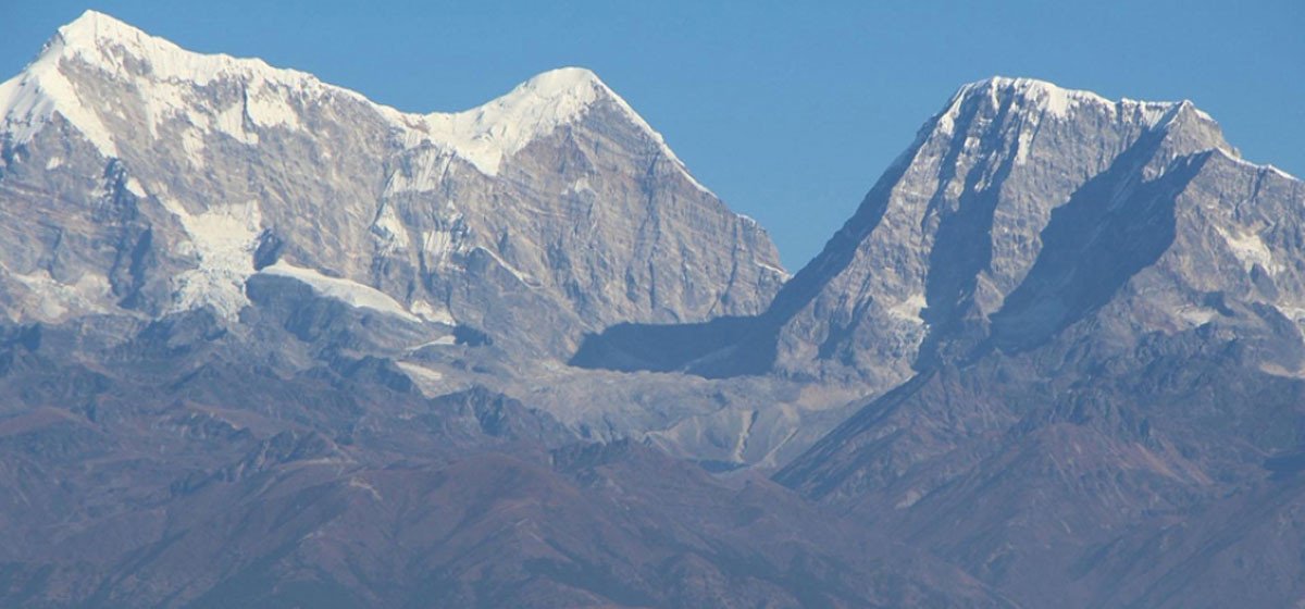 जलवायु परिवर्तनको असर : सोलुमा हिउँले ढाकेका भाग घट्दै