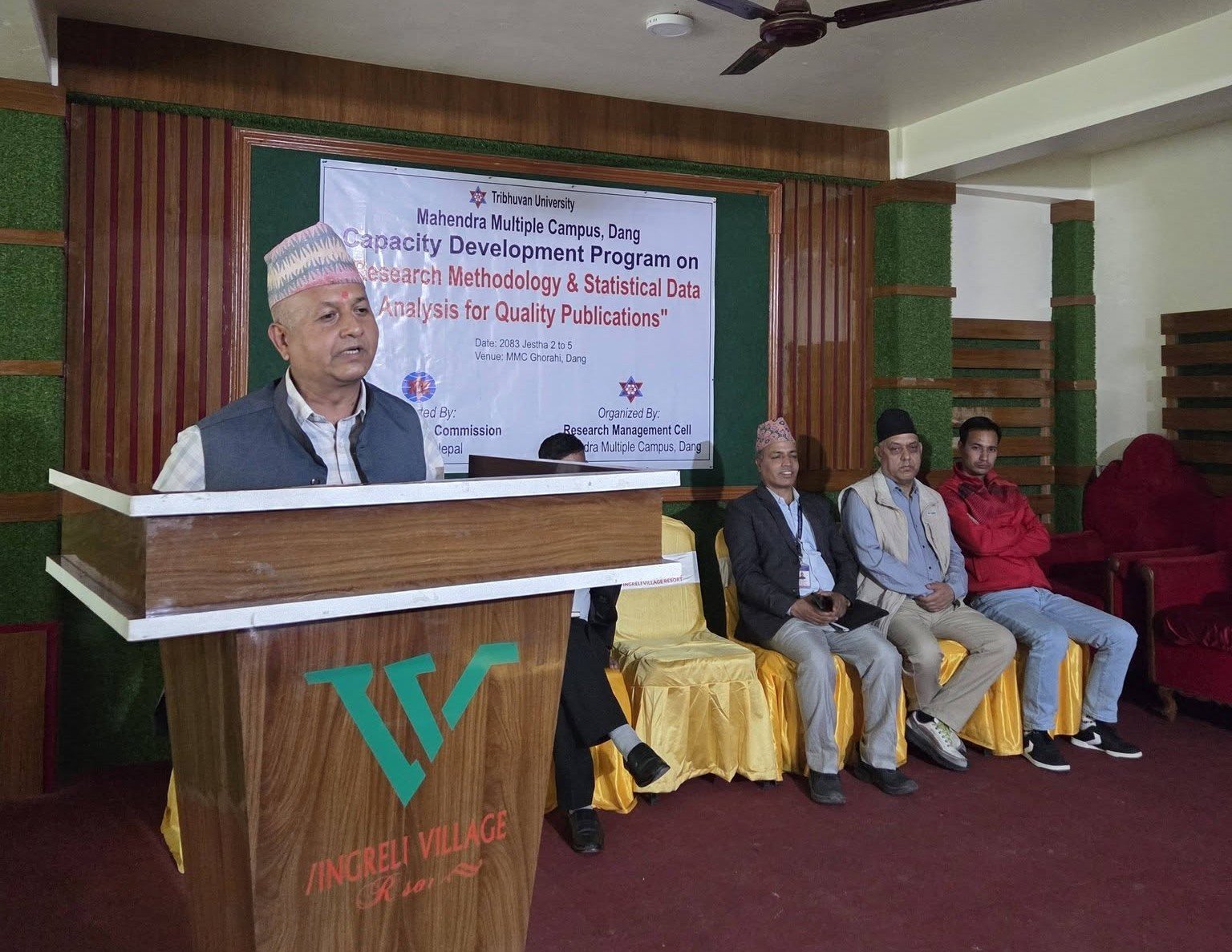 प्राध्यापकहरुलाई अनुन्धानात्मक कार्यमा लाग्न आग्रह