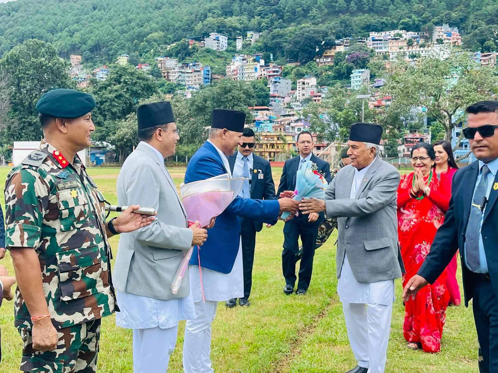 राष्ट्रपति पौडेल भगवती रथ जात्रा अवलोकन गर्न पाल्पामा