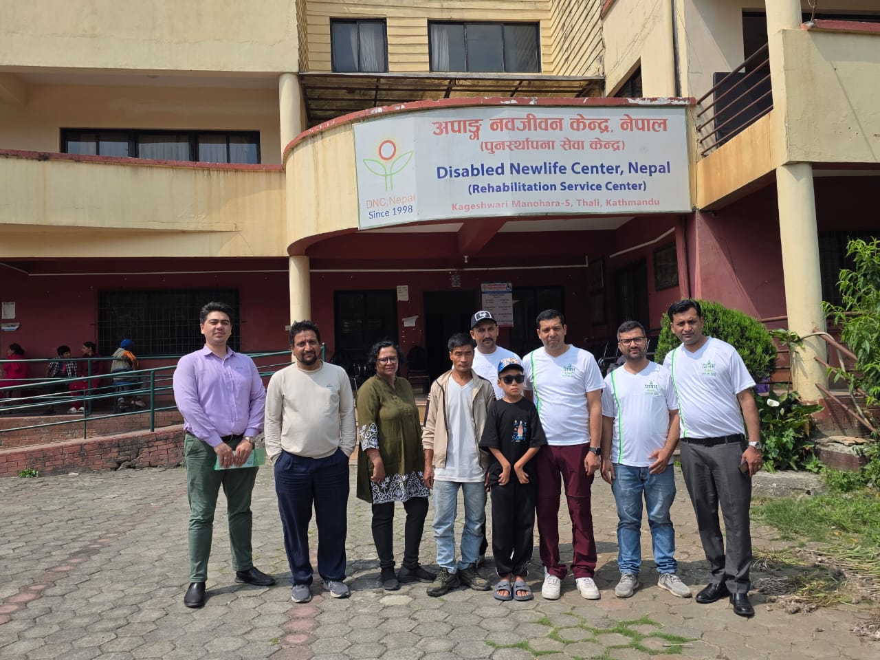 शिवम् सिमेन्टले गर्यो रोल्पाका सन्देश बुढा मगरलाई शैक्षिक सहयोग