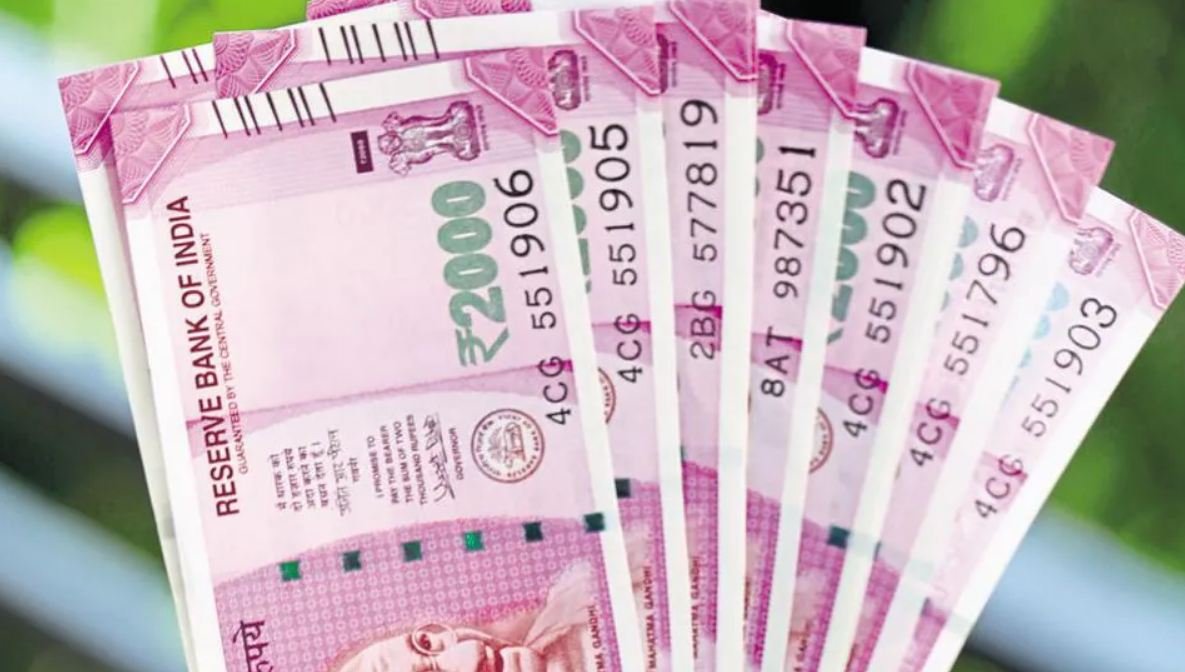 भारतमा दुई हजार रुपैयाँको नोटमा प्रतिबन्ध