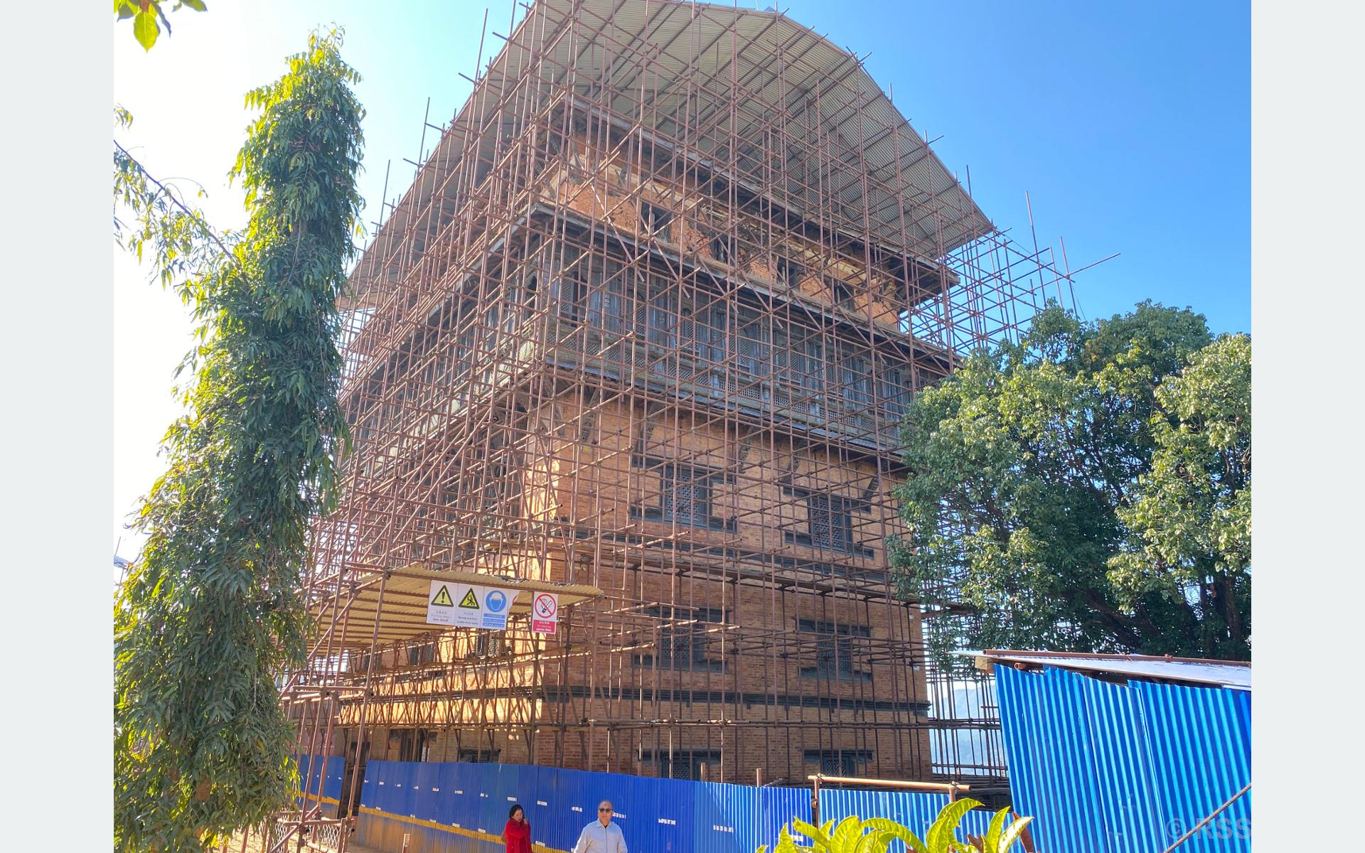 पुनर्निर्माणको पर्खाइमा साततले दरबार