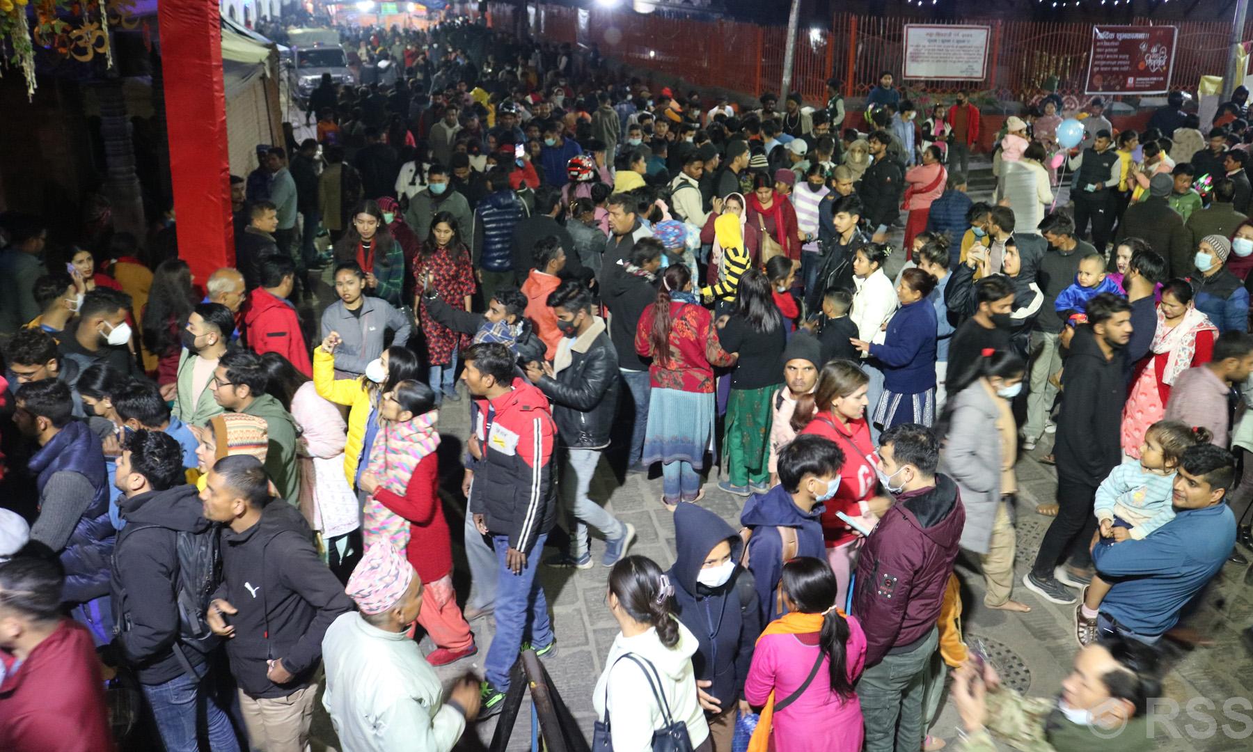 दर्शनार्थीको भीड