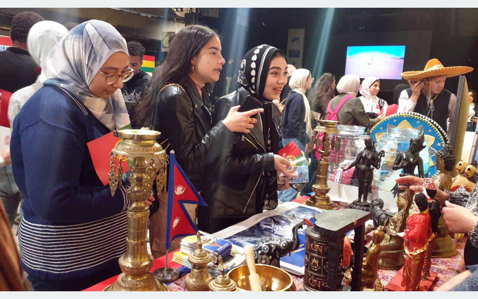 कायरोमा नेपाली संस्कृति प्रदर्शनी