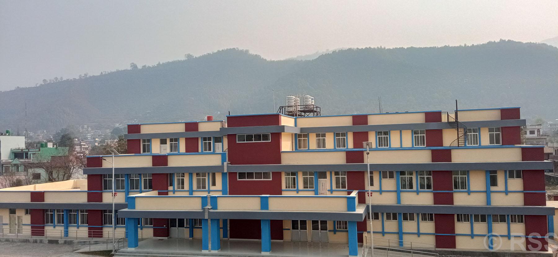 पन्ध्र शय्याको आयुर्वेद अस्पताल भवन निर्माण सम्पन्न