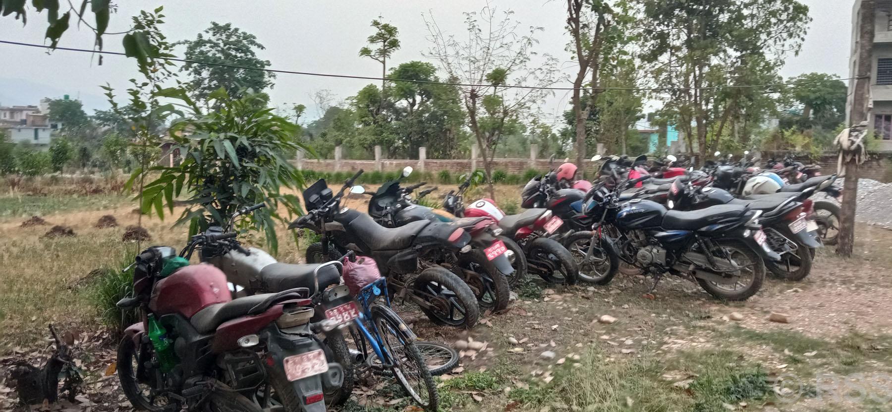 प्रहरीले नियन्त्रणमा लिएका सवारीसाधन
