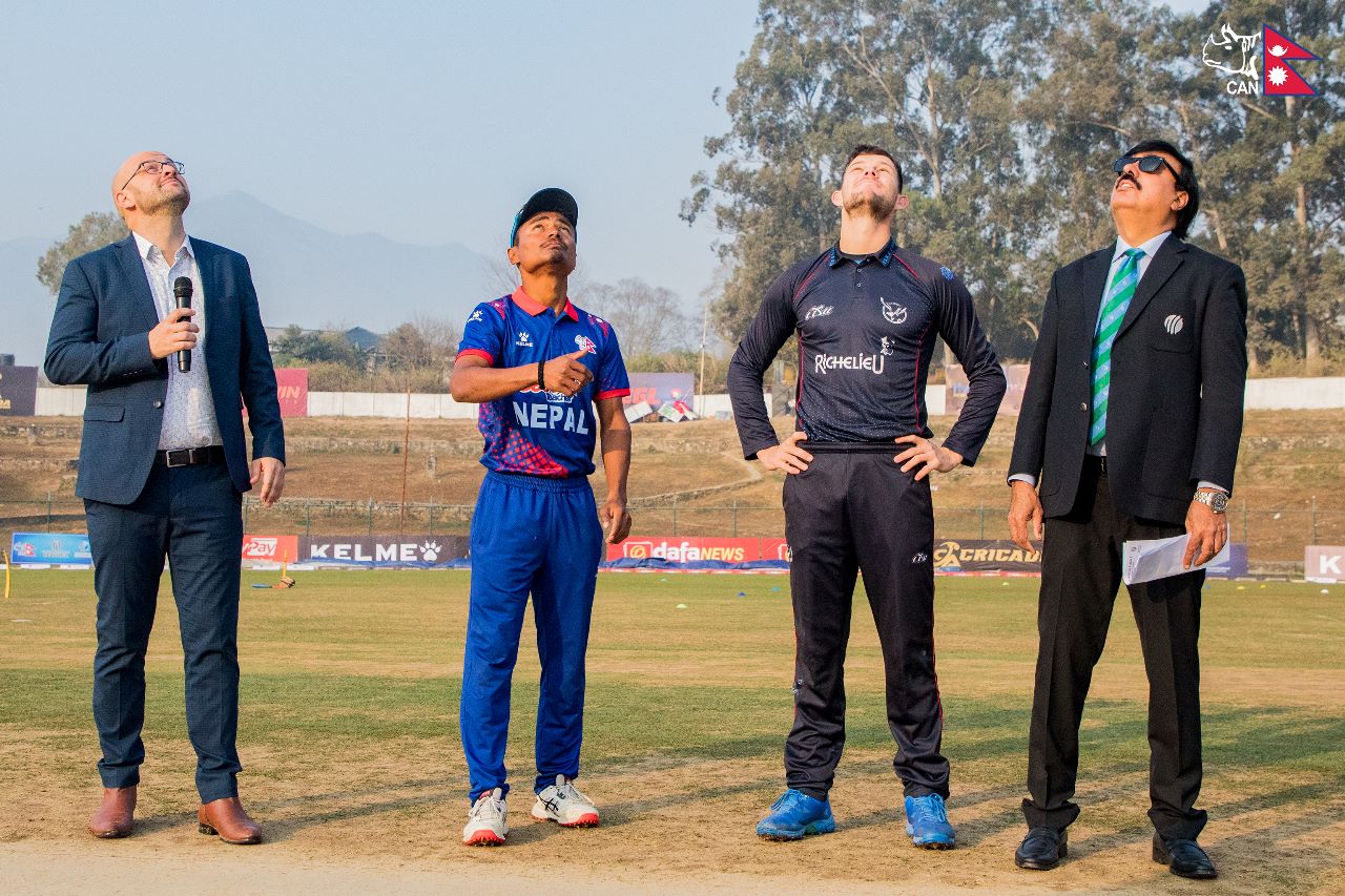 नेपाल र नामाबियाबीच खेल सुरु : नेपालले टस जितेर पहिले फिल्डिङ गर्ने