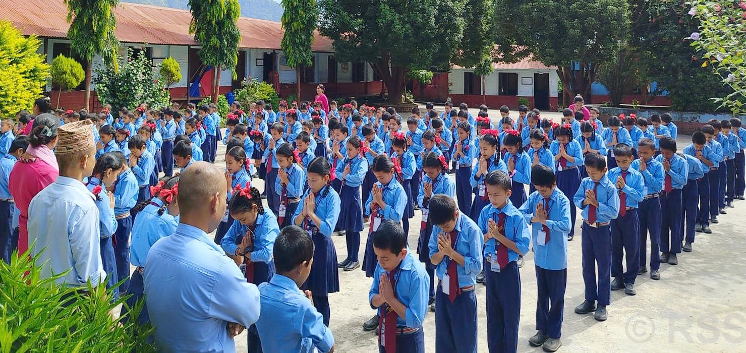 गणेश माध्यामिक विद्यालयः शहरका विद्यार्थीको आकर्षण, निजी विद्यालय छोडेर आउनेको लर्को