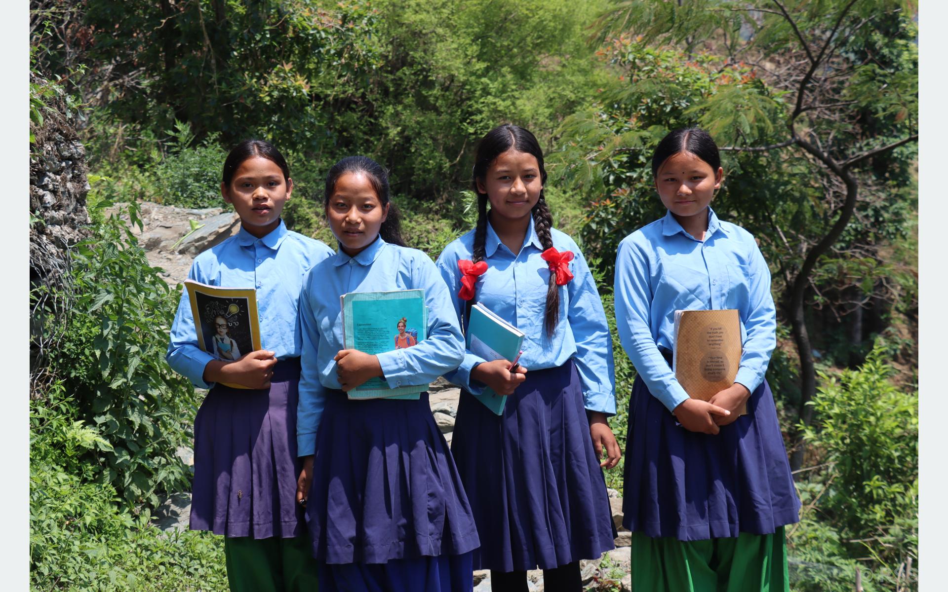 अब्बल बन्दै चितवनका चेपाङ बालबालिका, उत्कृष्ट नतिजा हासिल गर्न सफल