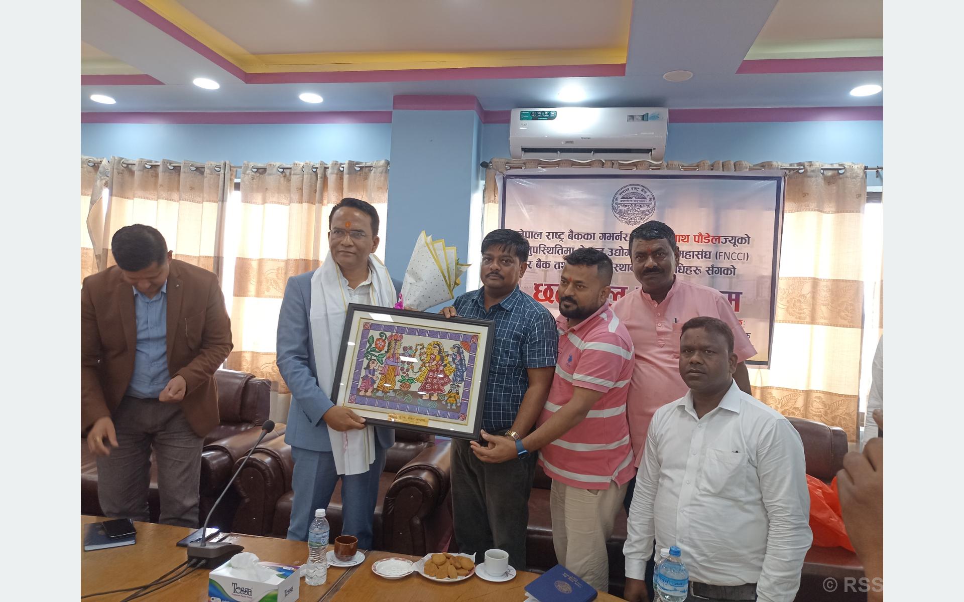 ग्राहक ठग्ने बैंकलाई कारबाही गर्ने गभर्नर पौडेलको चेतावनी