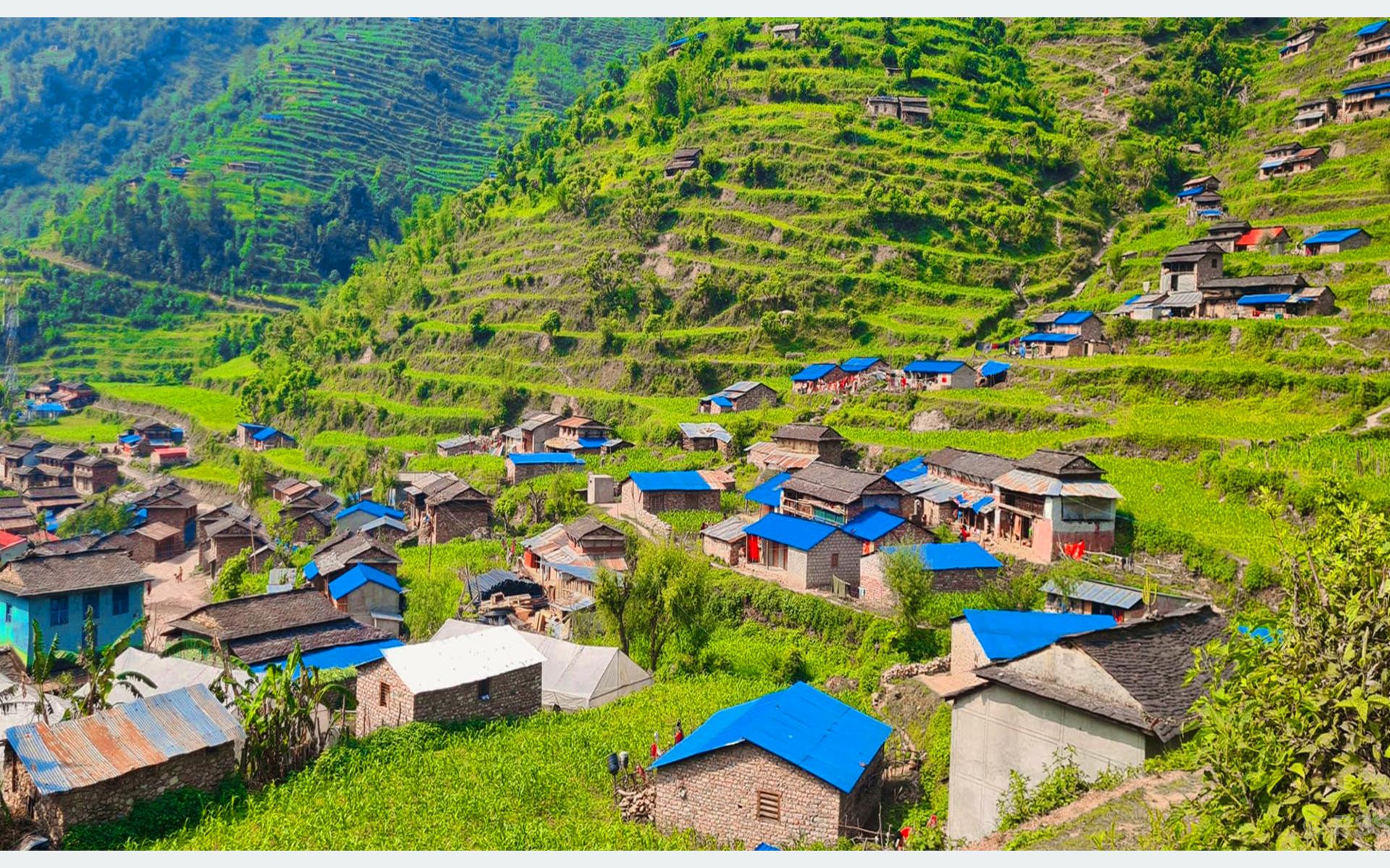 दशैं सुरु भएपछि गाउँमा रौनक छायो, चहलपहल बढ्यो