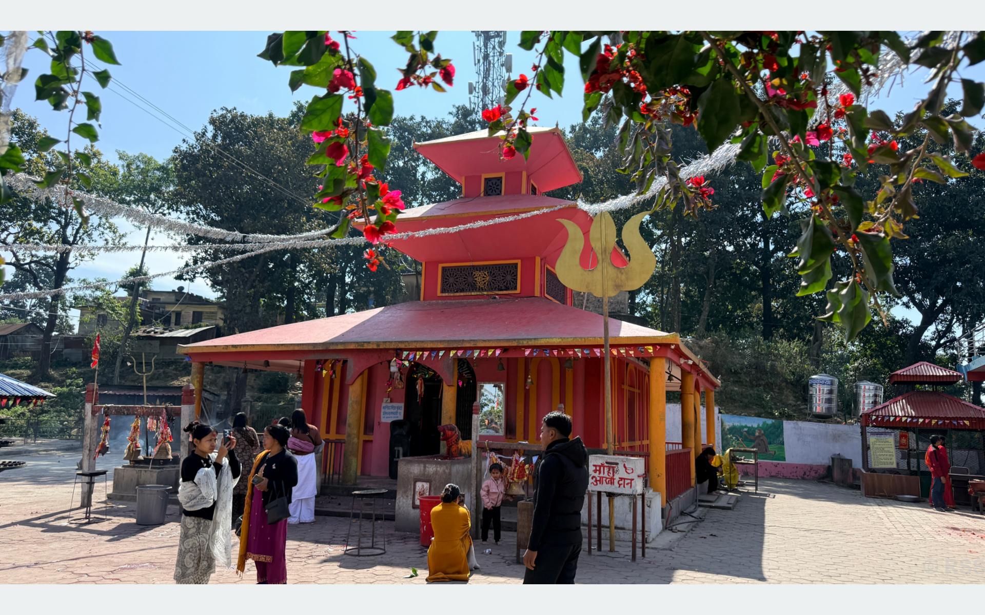 धार्मिक पर्यटनको केन्द्र बन्दै नवलपुरको दाउन्ने देवी मन्दिर