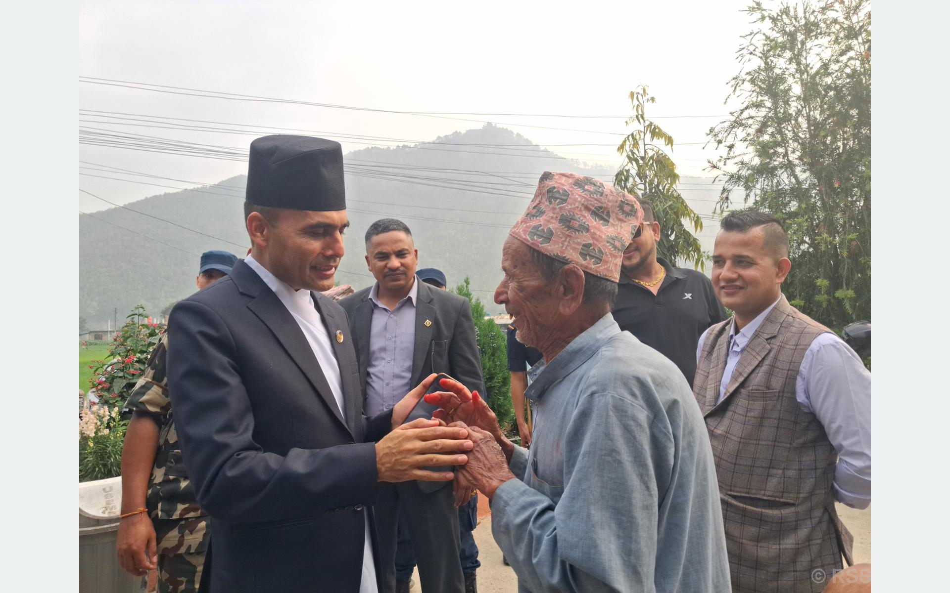 सामाजिक सञ्जालका सूचना आधिकारिक हुन वा होइन भनेर चिन्न आवश्यकः सञ्चारमन्त्री डा तिमिल्सिना