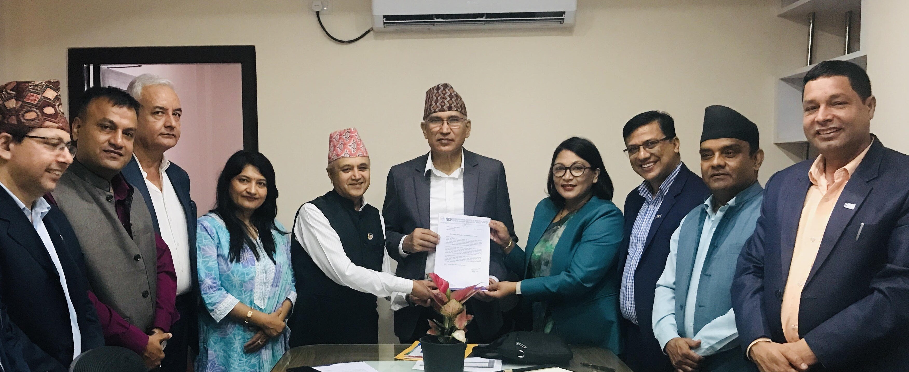 सहकारीमा लाग्ने आयकर दर पुरानै कायम गर्न प्रयत्न गर्छु : अर्थमन्त्री पौडेल