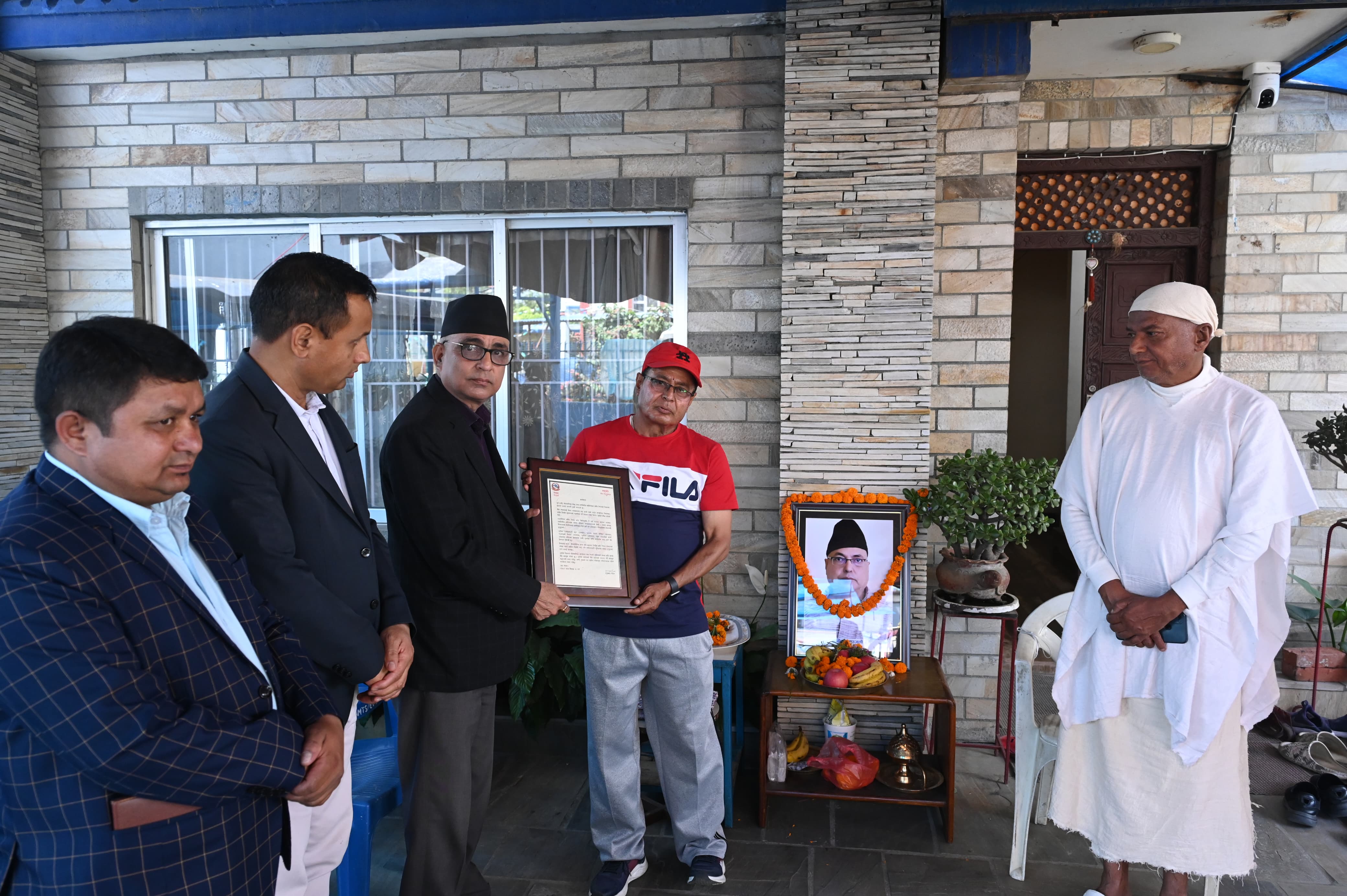प्रदीप नेपाल कठोर कम्युनिस्ट नियमबाट बाहिर निस्केर खुलापनको पक्षपोषण गर्ने नेताः राष्ट्रपति पौडेल