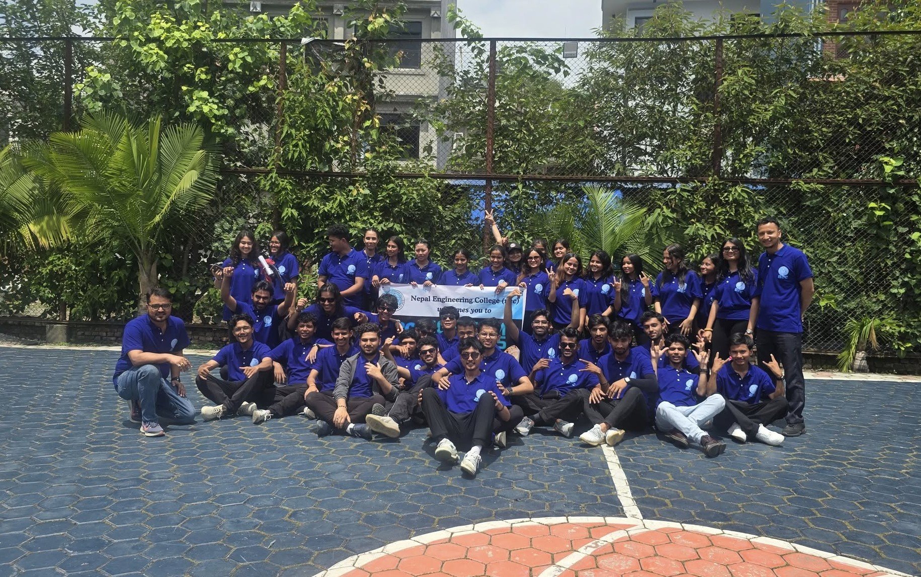 नेक इग्नियमको प्रवर्द्धनका लागि नेपाल इन्जिनियरिङ कलेजका विद्यार्थीद्वारा फ्ल्यास मोब प्रदर्शन