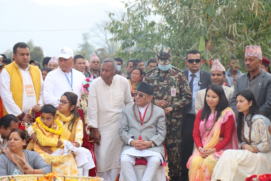 आदित्य जनकल्याण महायज्ञ महाअनुष्ठानमा प्रधानमन्त्री  दाहाल