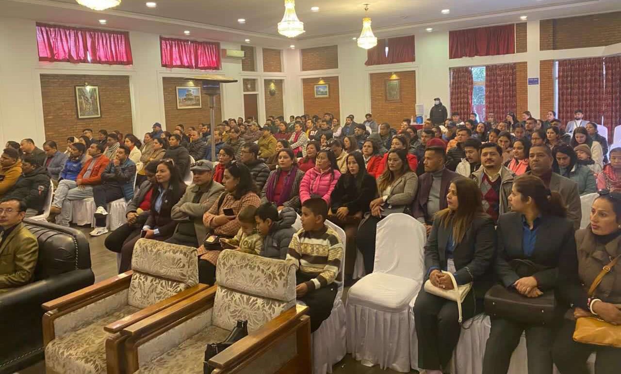 सानिमा रिलायन्स लाइफद्वारा पाटन रिजनका उत्कृष्ट अभिकर्ता सम्मानित