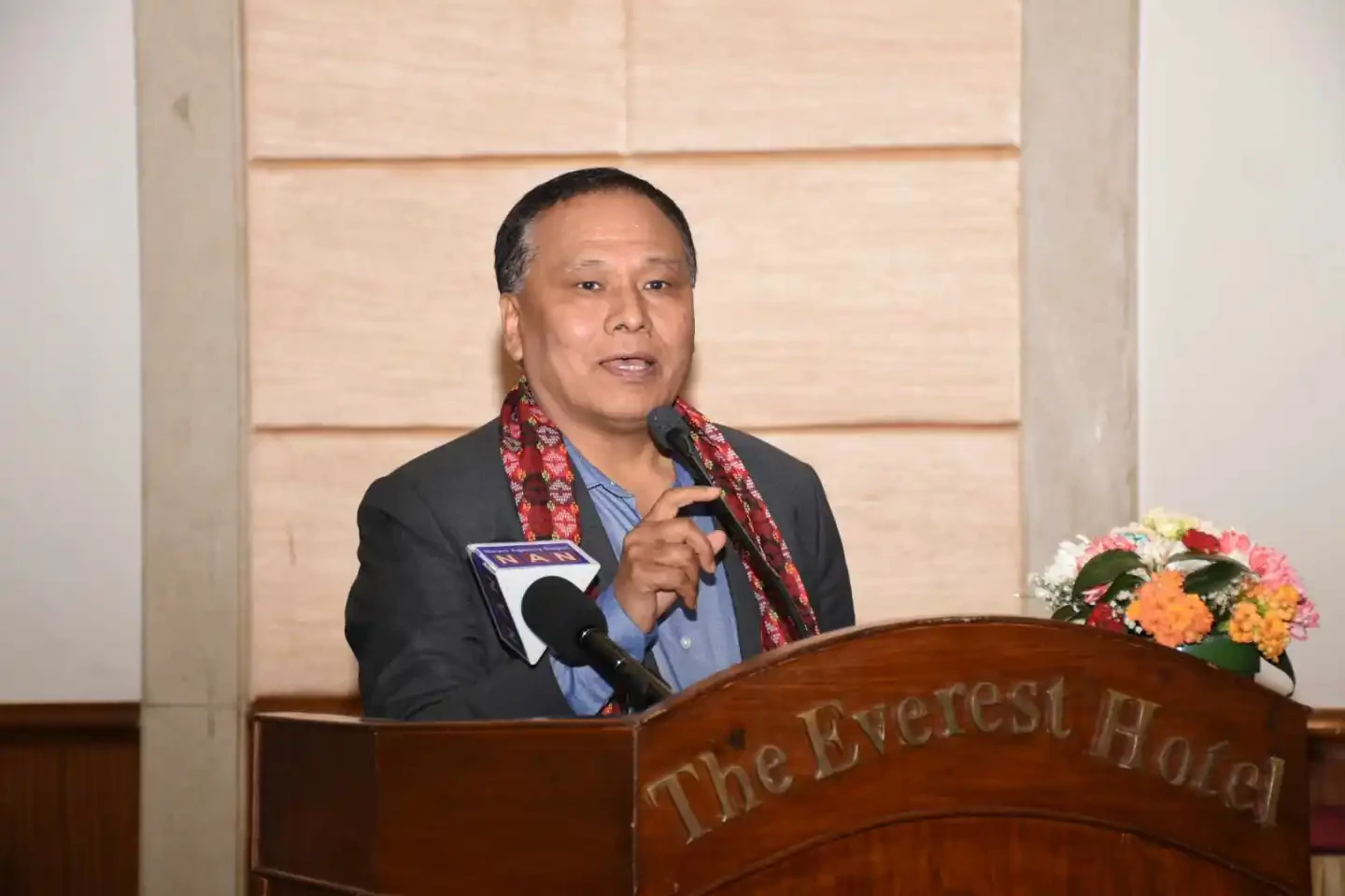 जलविद्युतको आईपिओ निष्काशन रोक्नु हुँदैन: कुलमान घिसिङ