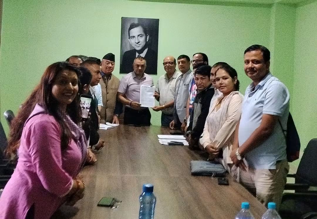 पत्रकारिता क्षेत्रलाई संकटमा पार्ने कुनै पनि निर्णय स्वीकार्य छैनः गगन थापा