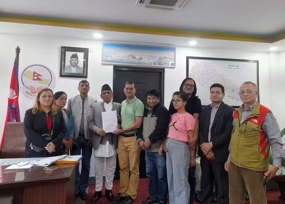 लोककल्याणकारी विज्ञापनको रकम कटौतीविरुद्ध सञ्चारकर्मी आन्दोलित, तत्काल समस्या समाधान नभए देशव्यापी आन्दोलन थप कडा पार्ने चेतावनी