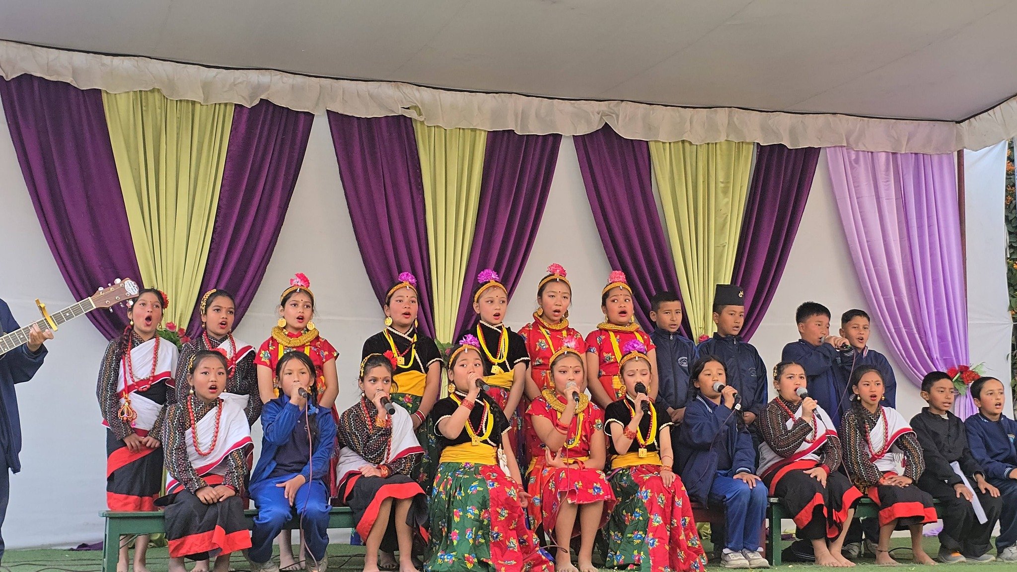 एभरेस्ट स्कुलमा जुनियर सांस्कृतिक कार्यक्रम सम्पन्न, विविधतामा एकताको सन्देश