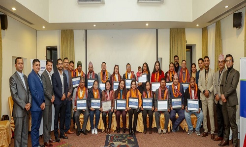 रिलायन्स लाइफ इन्स्योरेन्सद्वारा एमडिआरटि २०२३ को लागि योग्य अभिकर्ताहरुलाई सम्मान