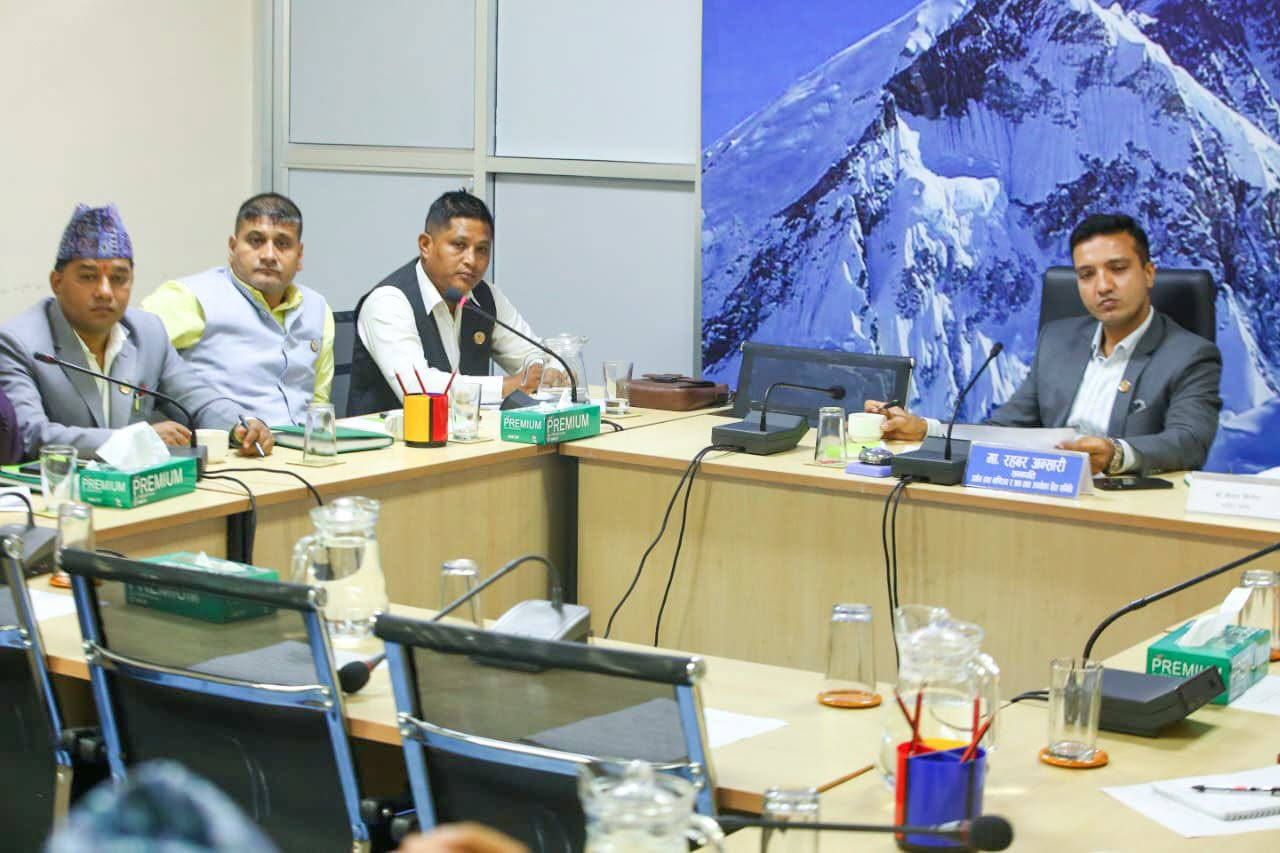 ग्यासमा हुने कालोबजारी नियन्त्रण गर्न समितिको निर्देशन